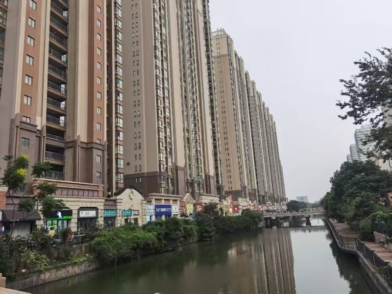 好运转(三顾烤炉烤鱼烧烤)嘉兴市南湖区广益路万达300㎡餐饮店转让