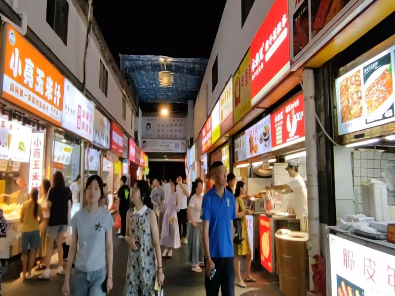 好运转（徐州老郑烤肉筋）越秀集市美食城档口小吃店1万急转让