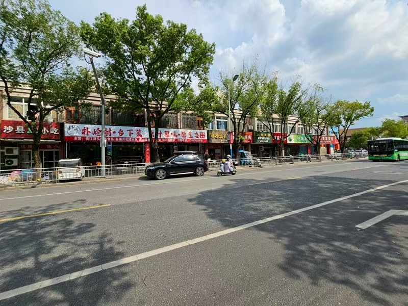 好运转(朴岭村.乡下菜)嘉善城区.众多娱乐场所附近精装餐饮店转让