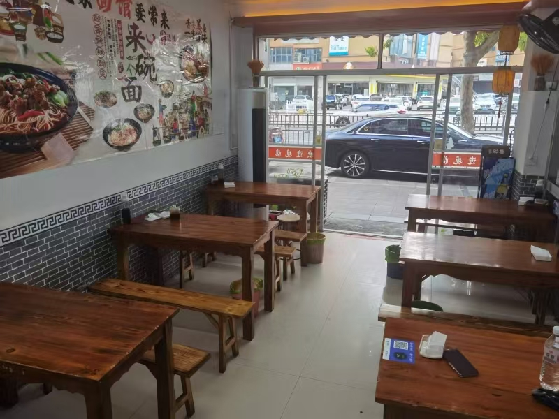 好运转（手工大碗面）嘉兴市秀洲区新塍镇虹桥路609号，80㎡小吃店转让、