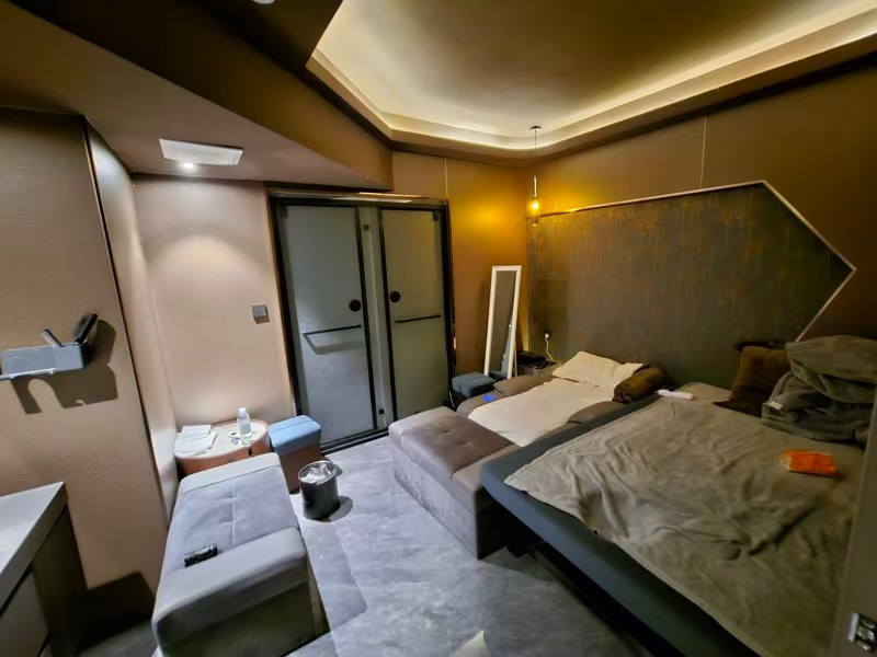 好运转（观澜.秘境SPA）四周小区覆盖餐饮街、320㎡精装养生SPA馆转让、共8个房间 