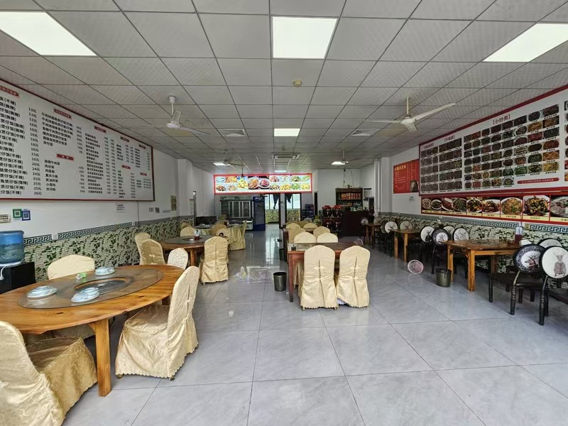 好运转(固始鹅块)数万人厂区宿舍楼下、餐饮专区纯一层200平餐饮店转让