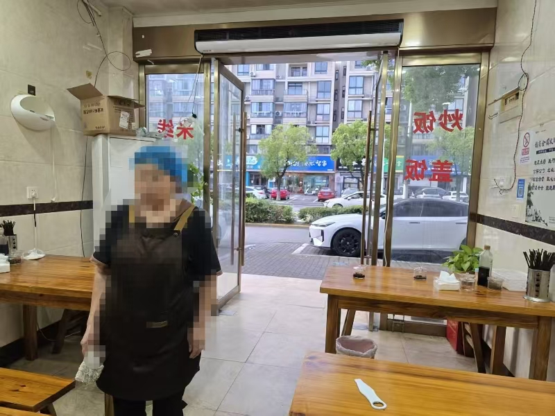 好运转（重庆小面）桐乡小蜜蜂面店转让