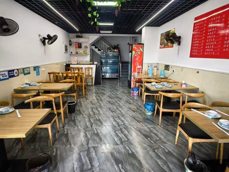 好运转（红九九川菜馆）海宁市云桥景苑小区门口对面工厂餐饮店转让