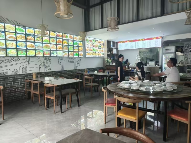 好运转（福至源面馆）嘉善小区大门口餐饮店转让