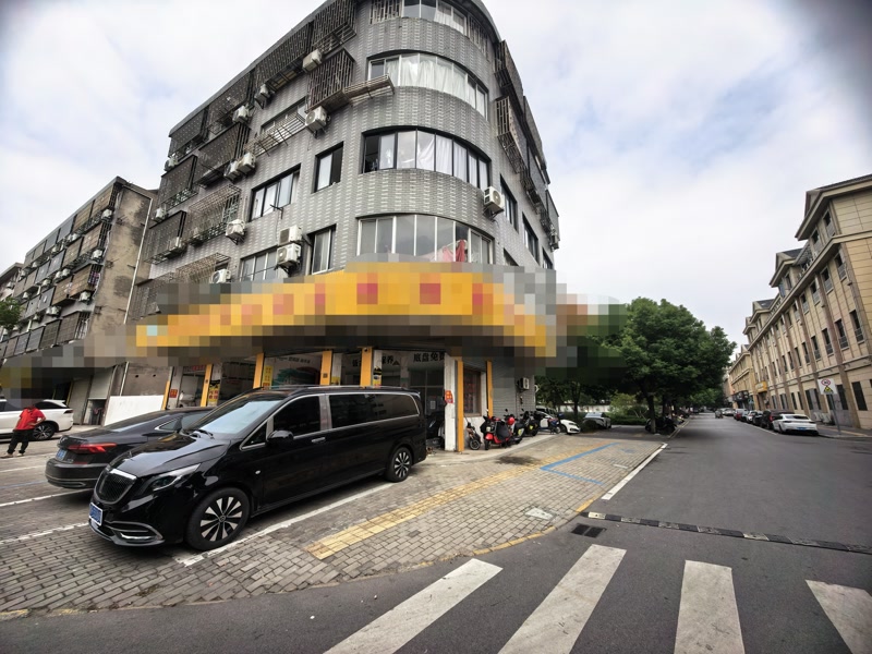 好运转（180平汽修）桐乡市小区门口拐角开了十年的汽修店转让