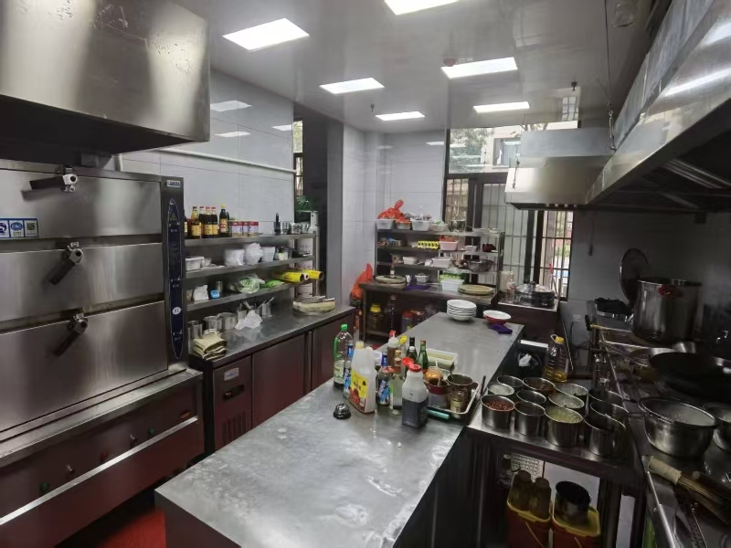 好运转（浏阳蒸菜馆）嘉兴市秀洲区王店镇兴乐路梅里广场217号，386㎡餐饮店转让、