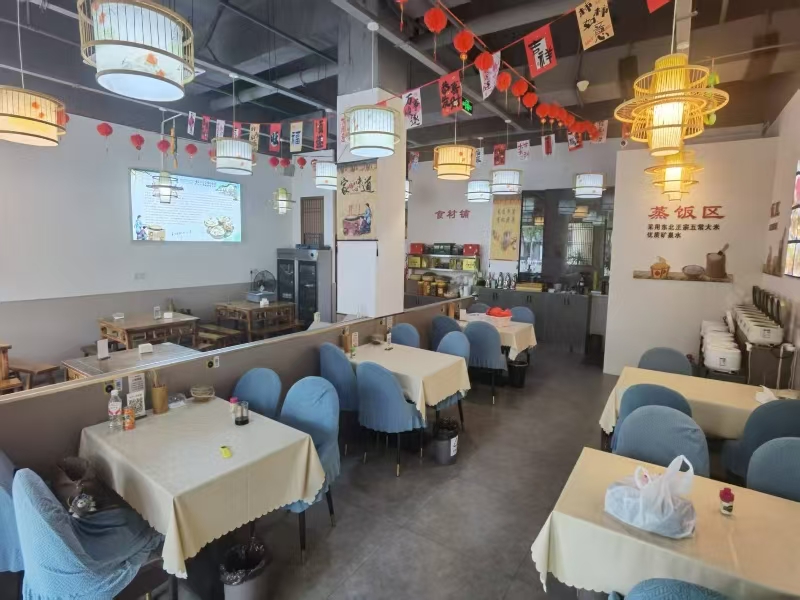 好运转（浏阳蒸菜馆）嘉兴市秀洲区王店镇兴乐路梅里广场217号，386㎡餐饮店转让、