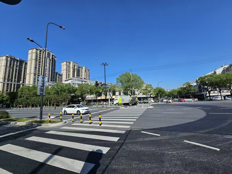 好运转（小二果园）正拐角处两间门面100㎡水果店转让、4年老店