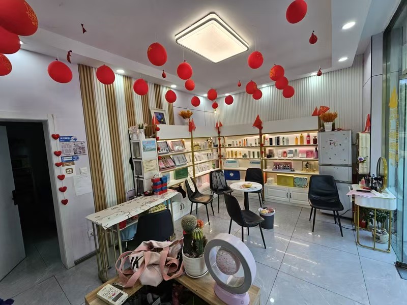 好运转（浪美靓妆）桐乡市文华小区开了12年美容店转让