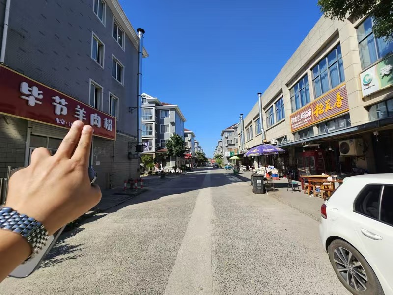 好运转（毕节羊肉粉）工业区附近纯一层75㎡小吃店转让  房租2.2万/年