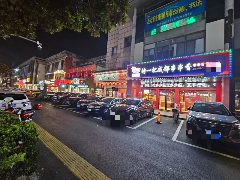 好运转（撸一把成都串串香）嘉善蕞热闹的餐饮专区360㎡餐饮店转让