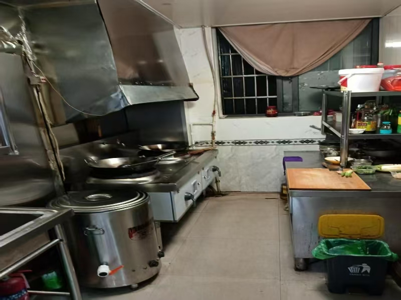 好运转(河南饭店)海盐银燕大道财富大楼拐角餐饮店转让