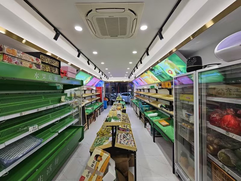 好运转（水果星球）50㎡精装水果店转让、餐饮小吃店.夜宵店都可以做