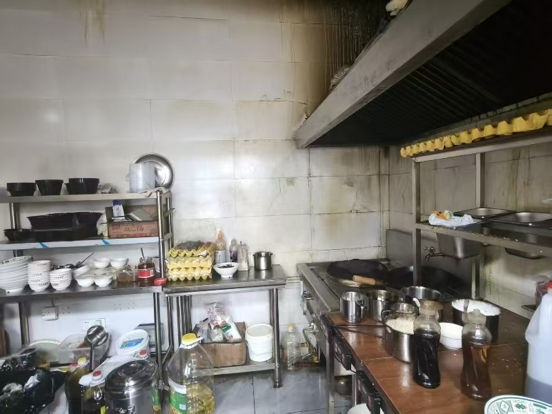 好运转（楚味坊）海宁小区菜场旁小吃店转让