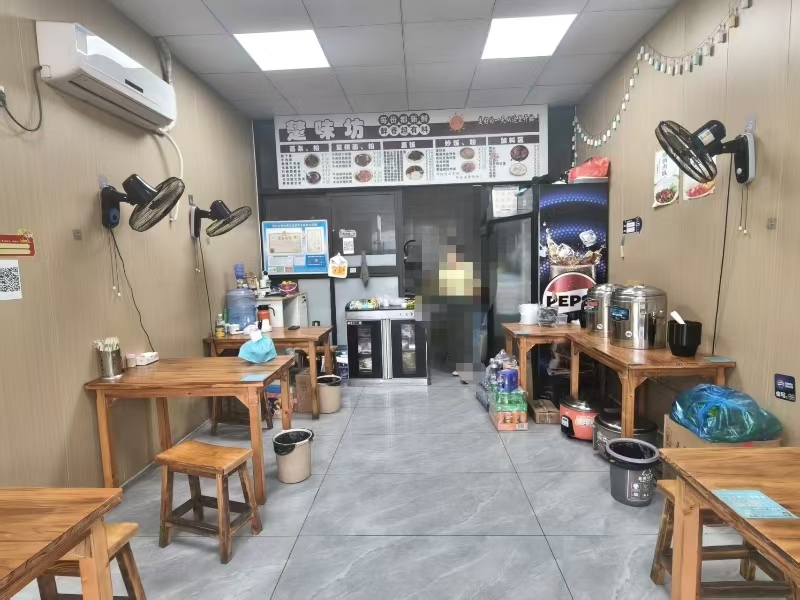 好运转（楚味坊）海宁小区菜场旁小吃店转让
