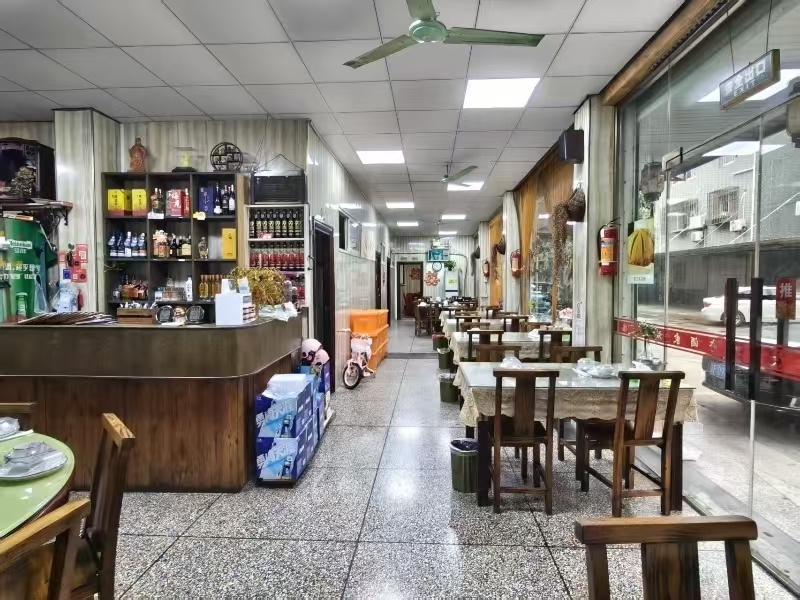 好运转（川府酒家）桐乡文华小区350平纯一楼餐饮店转让