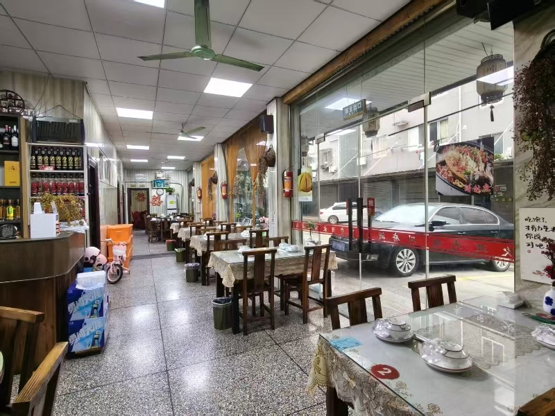 好运转（川府酒家）桐乡文华小区350平纯一楼餐饮店转让