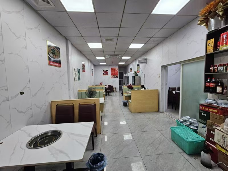 好运转（云南酸汤猪脚火锅）七星镇纯一层80平餐饮店转让
