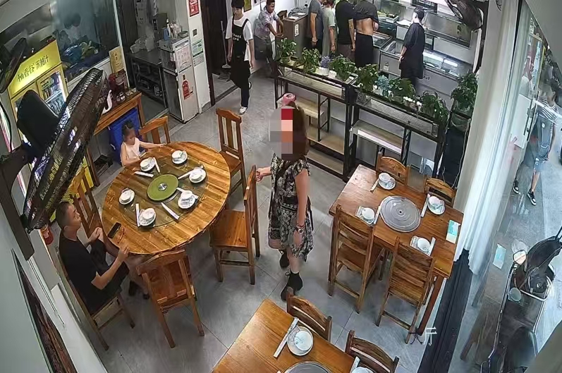 好运转（杰哥私房菜）海宁工业厂区附近主街纯一层200㎡餐饮店转让