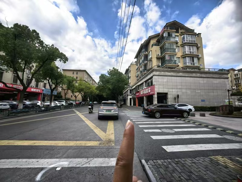 好运转(张全蛋爆蛋吐司)桐乡市县前街双小区门口小吃店转让