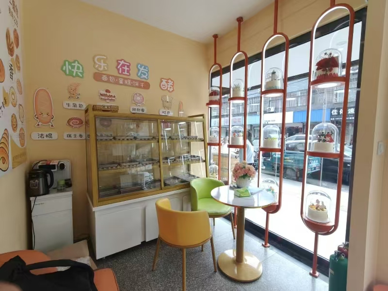 好运转(熤嘉烘焙)海宁许村小学旁门面转让