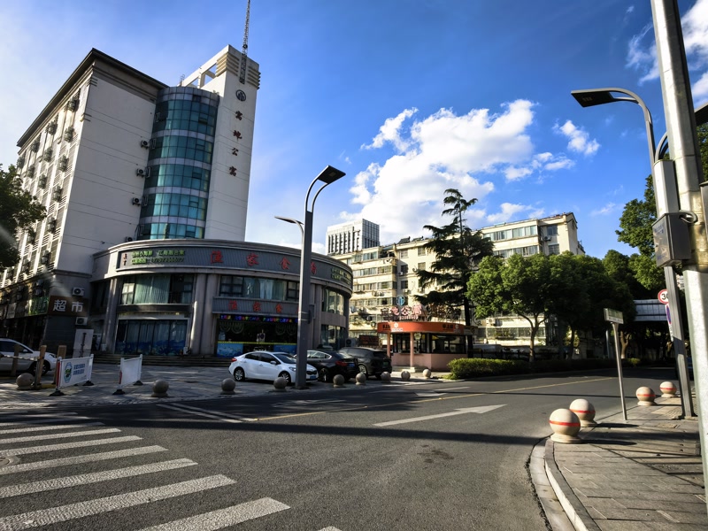 好运转(春风里)秀洲区凯旋广场靠近友谊街餐饮店转让