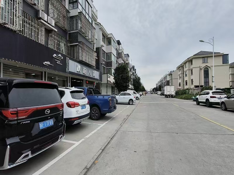 好运转(秋韵人家)成熟小区,美食街,餐饮店转让