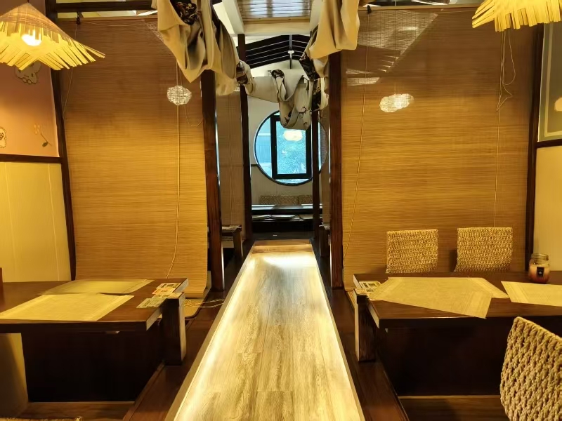 好运转(料理店)桐乡多个小区旁门面转让可餐饮