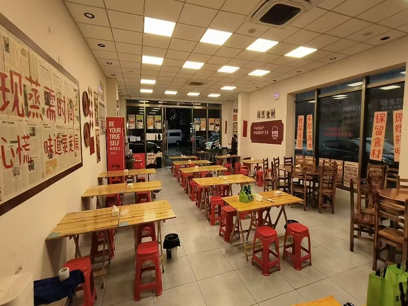 好运转(潘抱抱老宁波干蒸菜)成熟小区,美食街,酒店娱乐场所、餐饮店转让