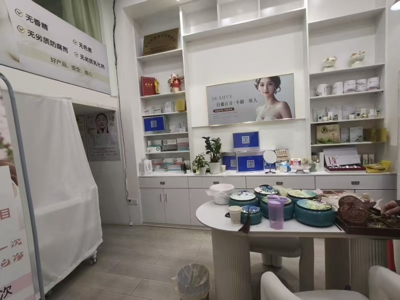 好运转(俏因子美容店)桐乡银菊路美容美甲店转让