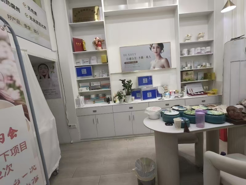 好运转(俏因子美容店)桐乡银菊路美容美甲店转让