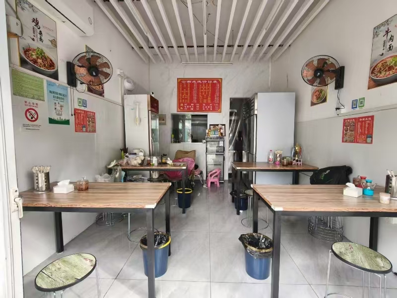 好运转（云南羊肉米线）嘉善多个小区旁米线店转让