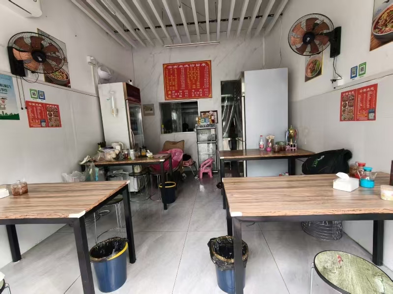 好运转（云南羊肉米线）嘉善多个小区旁米线店转让