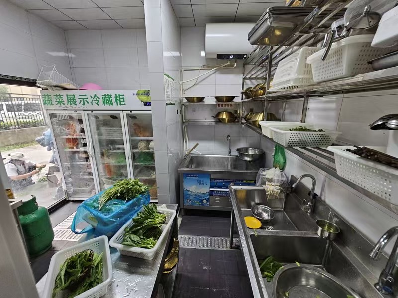 好运转（蜀道山.重庆老火锅）秀洲区纯一层220平火锅店转让