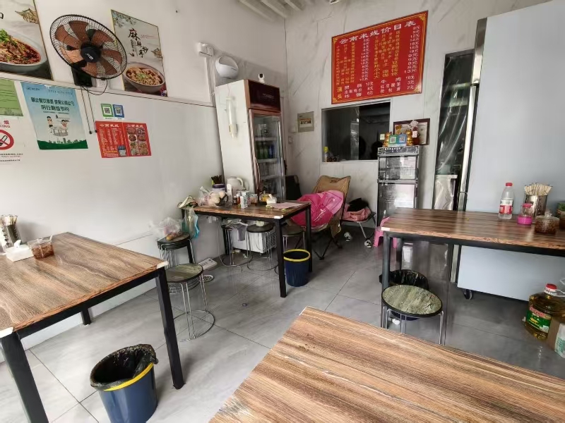 好运转（云南羊肉米线）嘉善多个小区旁米线店转让