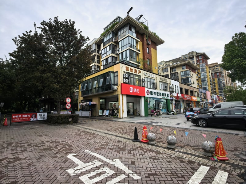 好运转（鱼你幸福酸菜鱼）南湖区双溪路双小区门口小吃店转让