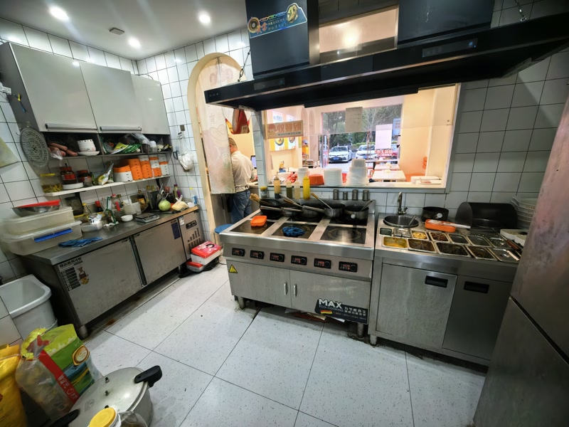 好运转（鱼你幸福酸菜鱼）南湖区双溪路双小区门口小吃店转让