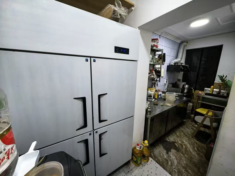 好运转(沁甜时光)南湖区余新镇中学门口小吃店转让