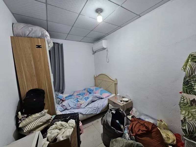 好运转(佰康.水产.海鲜)工业重镇菜场门口旁水产店1万转让,可做餐饮小吃