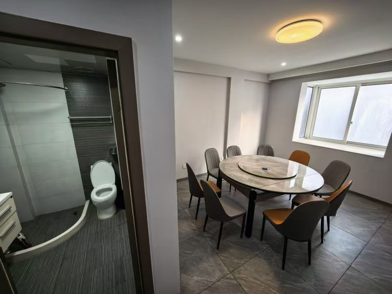 好运转(虾闹江湖)桐乡市屠甸路双小区门口500平餐饮店转让