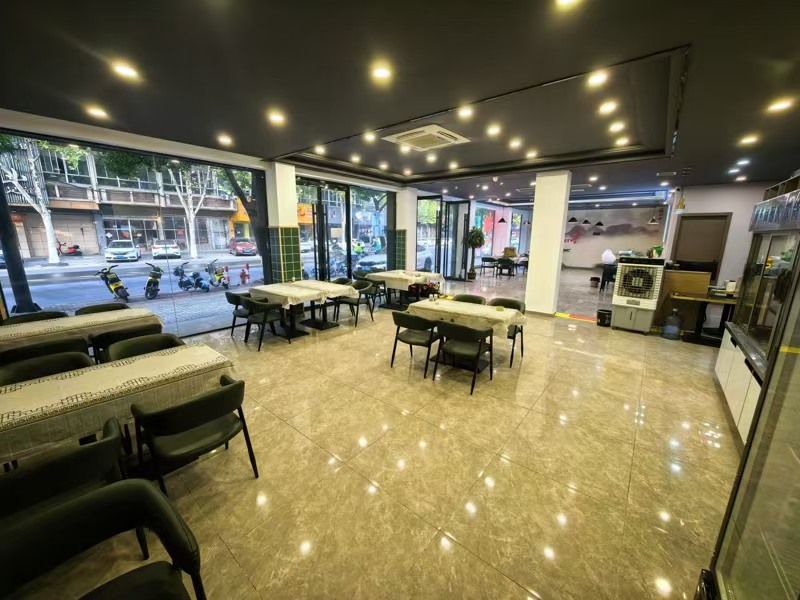 好运转(虾闹江湖)桐乡市屠甸路双小区门口500平餐饮店转让
