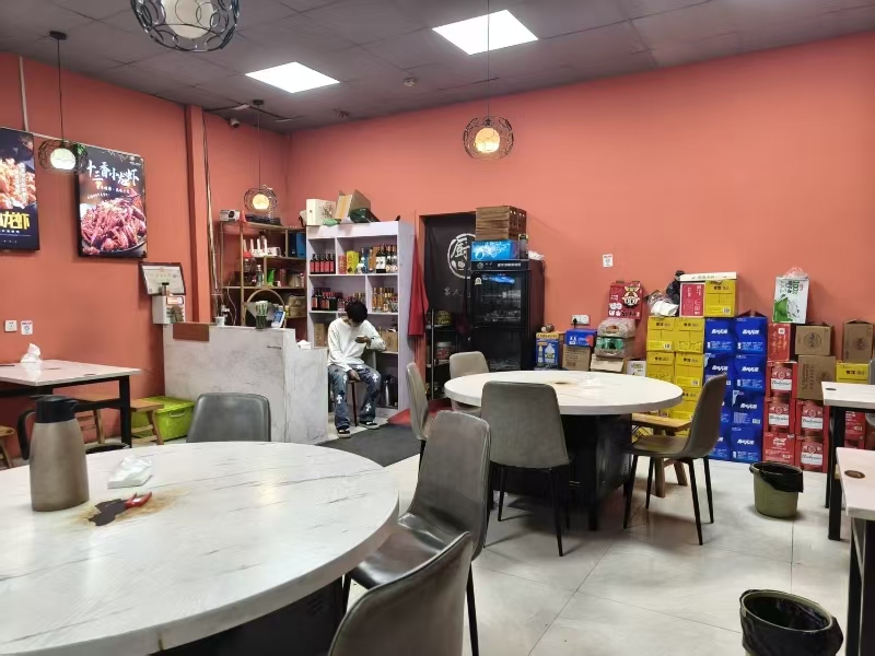 好运转(御鼎龙虾馆 )海宁许巷西元组饭店转让