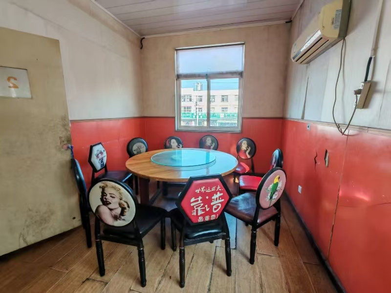 好运转（蜀得川菜）成熟小区、美食街、菜市场、14年餐饮店转让