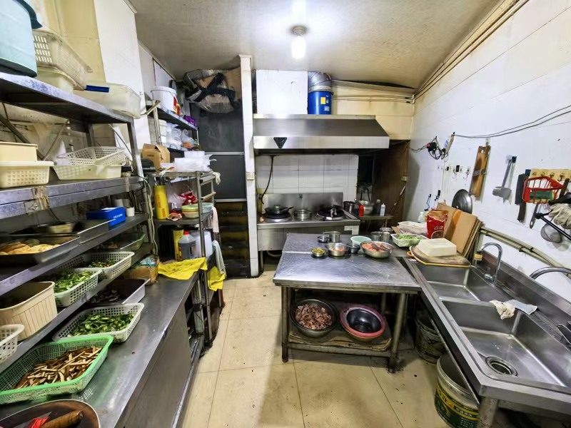 好运转（湘菜.农家木桶饭）工业重镇、餐饮小吃街、开了十二年的小吃店转让