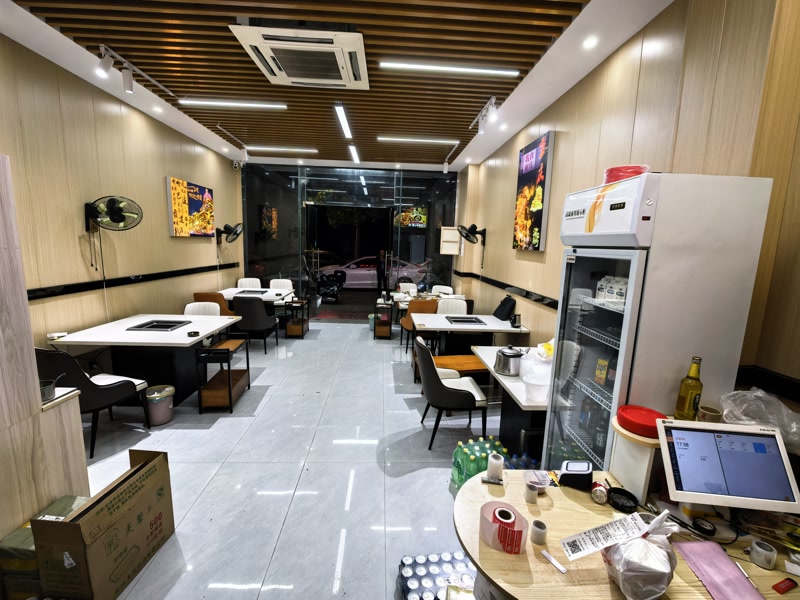 好运转（湘菜.农家木桶饭）工业重镇、餐饮小吃街、开了十二年的小吃店转让