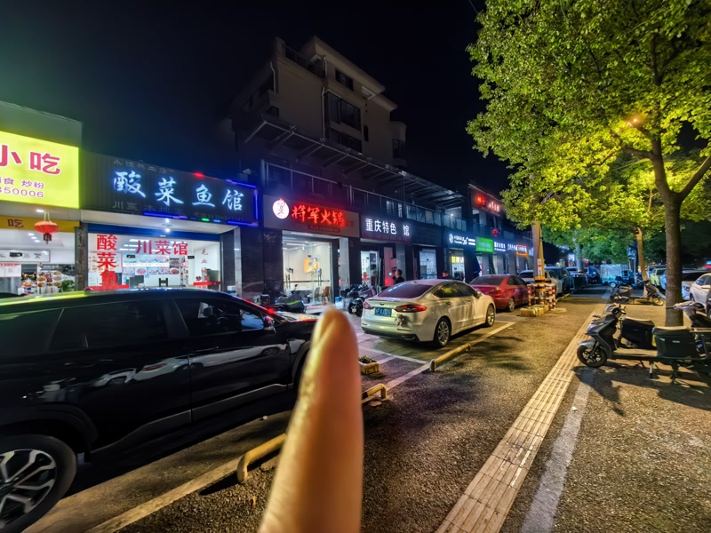 好运转（湘菜.农家木桶饭）工业重镇、餐饮小吃街、开了十二年的小吃店转让
