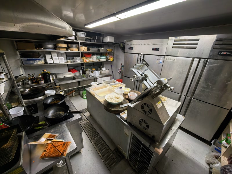 好运转（湘菜.农家木桶饭）工业重镇、餐饮小吃街、开了十二年的小吃店转让