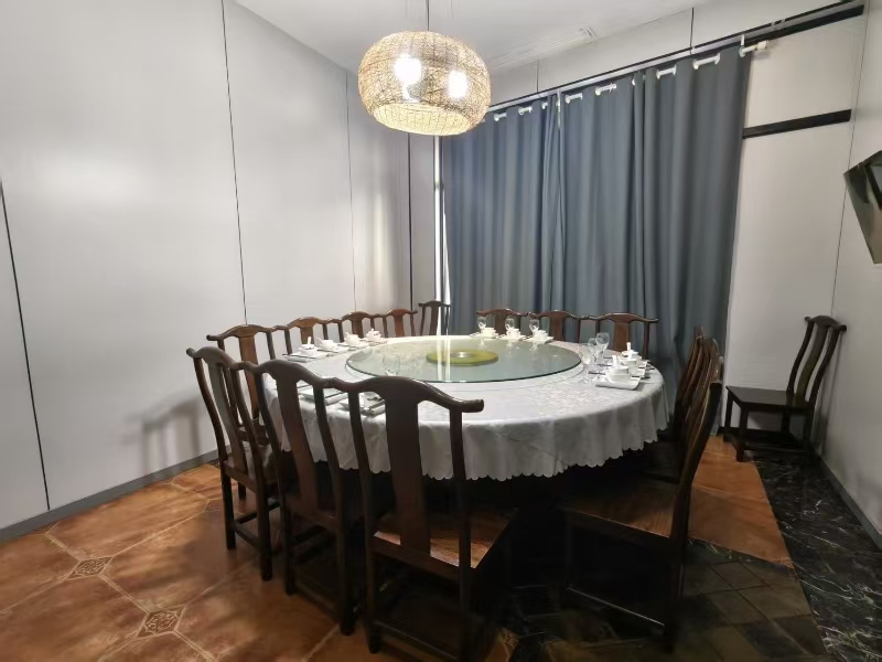 好运转（缘聚此莫干山味馆）桐乡市中心纯1楼餐饮店转让可宴席