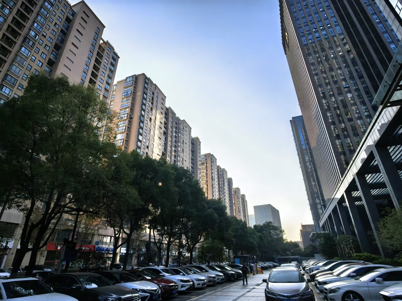 好运转（美容美甲店）嘉兴市秀洲区CBD商圈美容店转让